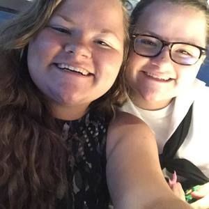 Meet your Posher, Celeste